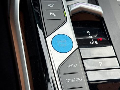 Certified 2023 BMW i4 eDrive35 w/ Premium Package image 32