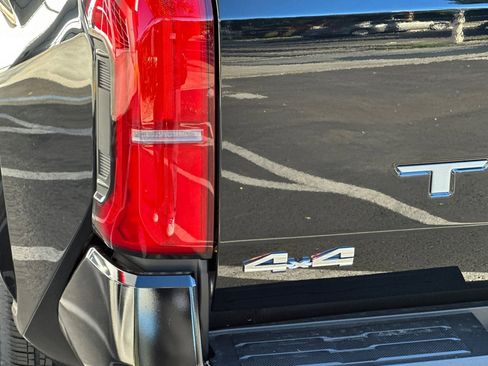 New 2026 Toyota Tacoma SR5 image 31