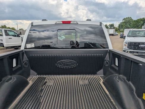 New 2026 Ford F150 XLT w/ Equipment Group 302A MID AWD/4WD image 10