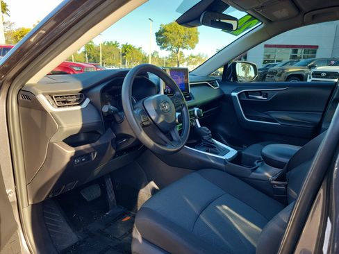Used 2024 Toyota RAV4 XLE image 12