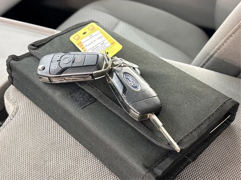 Used 2019 Ford F150 XLT w/ Equipment Group 302A Luxury image 41