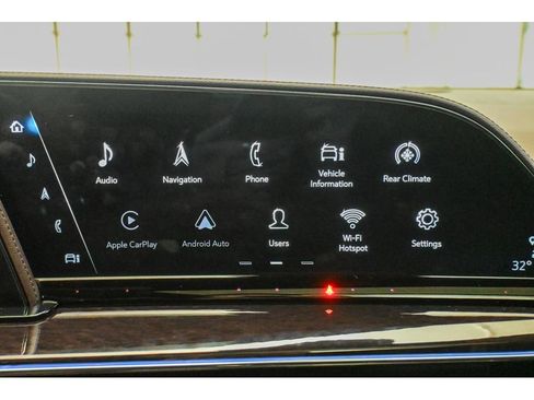 Used 2022 Cadillac Escalade ESV Premium Luxury Platinum image 61