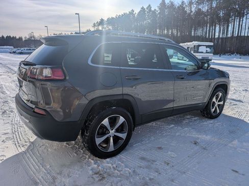 Used 2019 Jeep Cherokee Limited AWD/4WD image 4