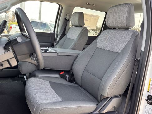 New 2026 Ford F250 XLT w/ XLT Premium Package image 23