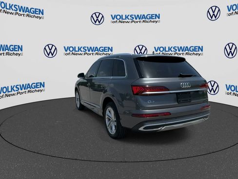 Used 2023 Audi Q7 3.0T Premium AWD/4WD image 6