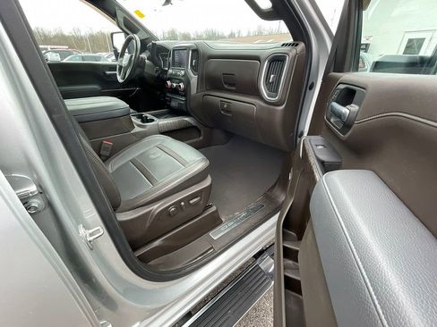 Used 2023 GMC Sierra 3500 Denali w/ Denali Ultimate Package image 30