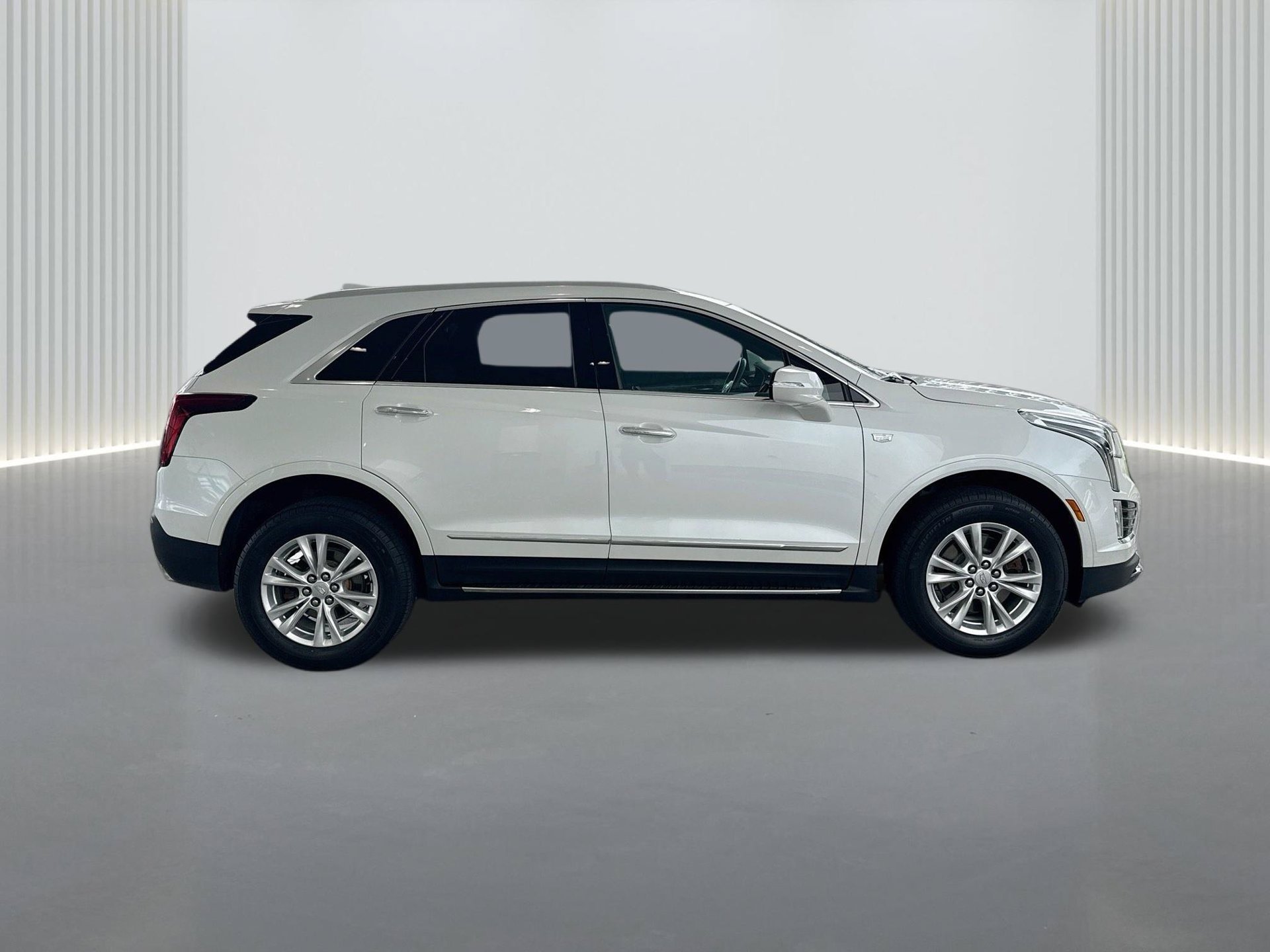 Certified 2022 Cadillac XT5 Luxury FWD image 7