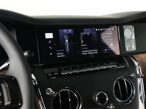 New 2026 Rolls-Royce Cullinan image 13