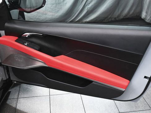Used 2025 Lotus Emira RWD image 15