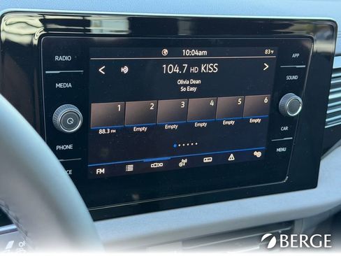 Used 2026 Volkswagen Jetta SE image 29