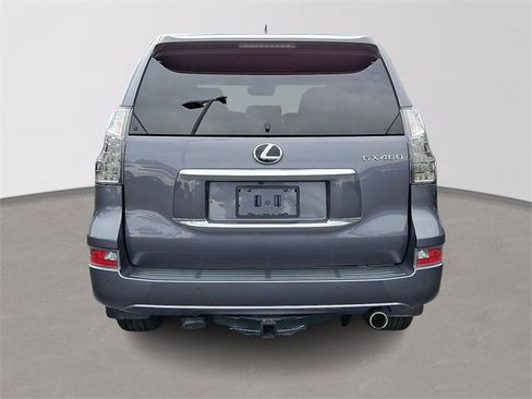 Used 2020 Lexus GX 460 Premium image 5