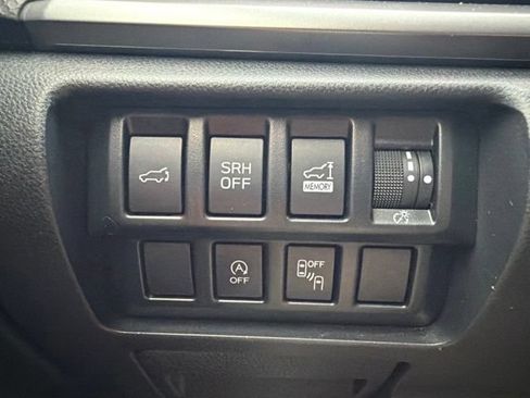Used 2021 Subaru Forester Premium AWD/4WD image 26