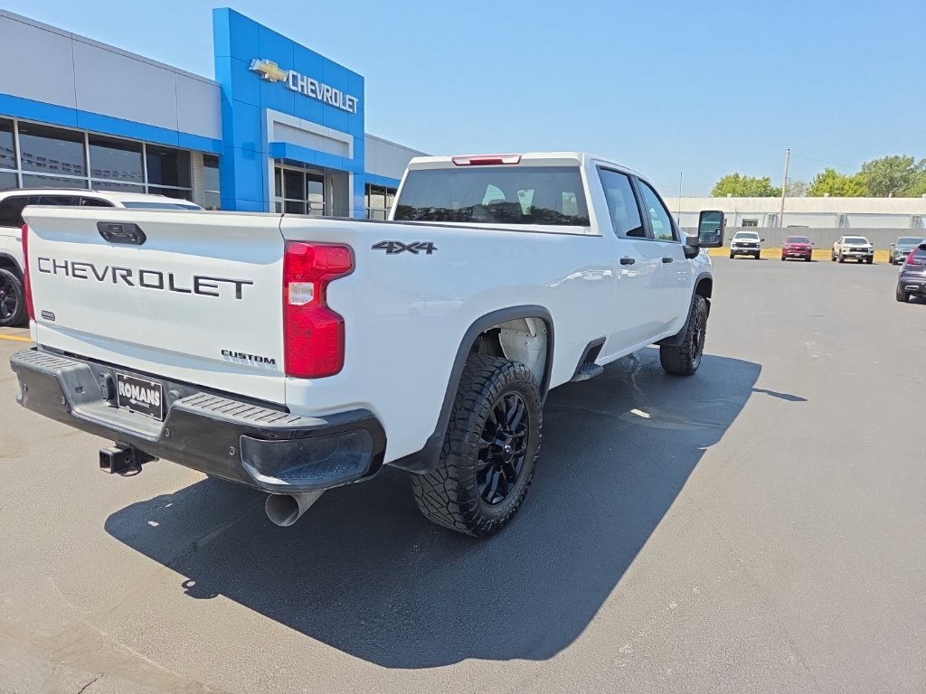 Used 2025 Chevrolet Silverado 2500 Custom w/ Custom Value Package AWD/4WD image 7