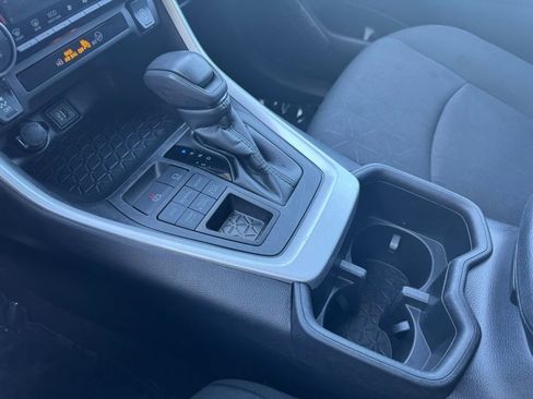 Certified 2025 Toyota RAV4 XLE AWD/4WD image 21