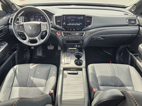 Used 2022 Honda Passport TrailSport image 15