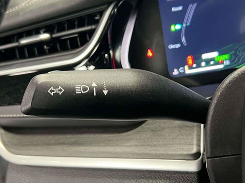 Used 2023 Jeep Grand Cherokee 4WD 4xe w/ Luxury Tech Group II image 26