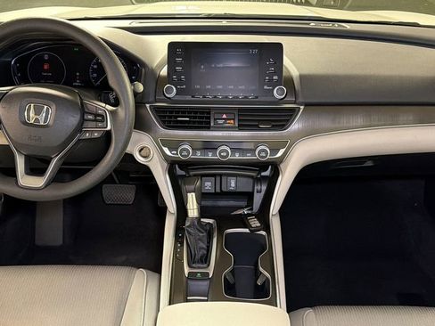 Used 2018 Honda Accord LX image 15