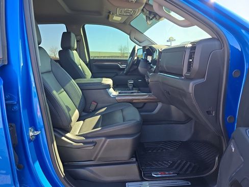 Used 2025 Chevrolet Silverado 1500 LT Trail Boss w/ LT Trail Boss Premium Package image 23