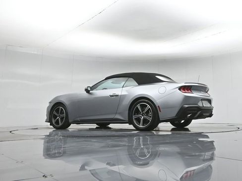 Used 2024 Ford Mustang Premium image 49