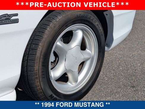 Used 1994 Ford Mustang GT image 12