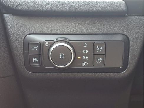 Used 2024 Ford Escape SE w/ PHEV Premium Package FWD image 12