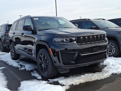 New 2026 Jeep Grand Cherokee L 4WD image 1