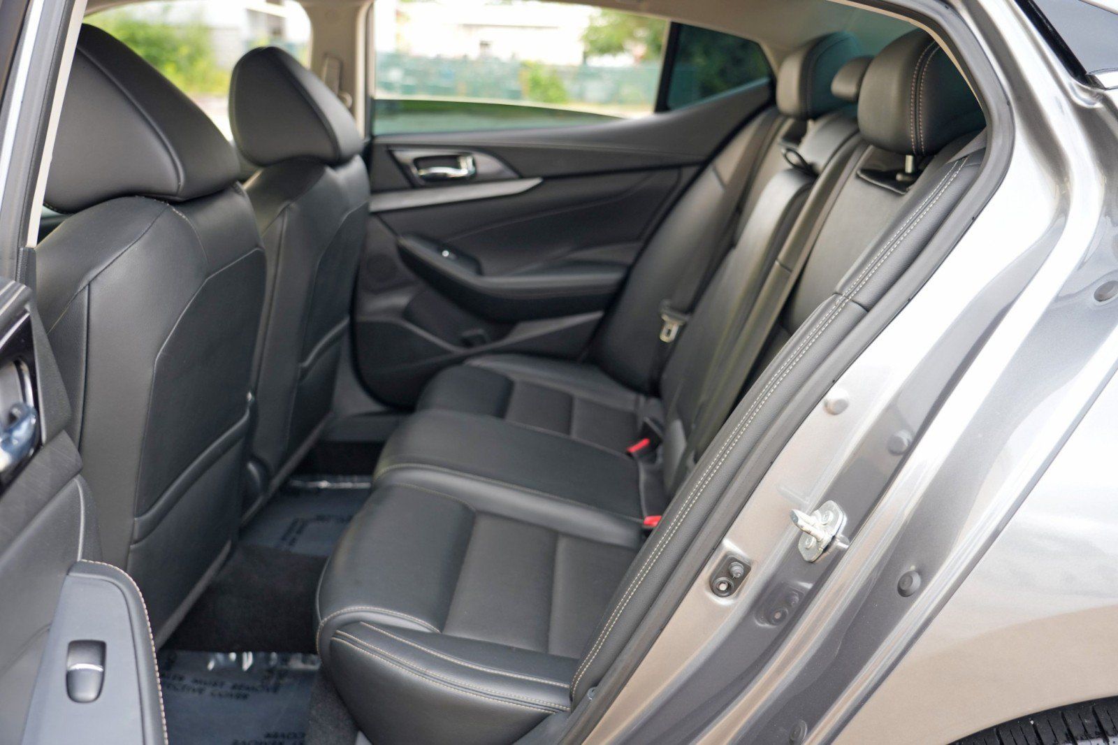 Used 2017 Nissan Maxima 3.5 SV FWD image 33