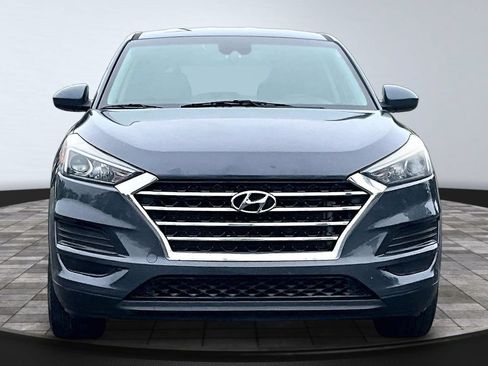 Used 2019 Hyundai Tucson SE FWD image 2