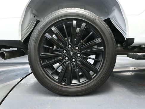 Used 2024 Ford F150 Platinum AWD/4WD image 15