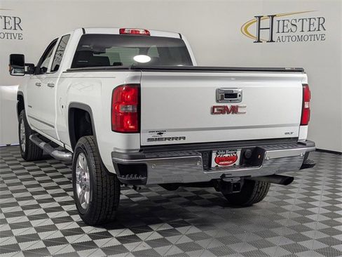 Used 2017 GMC Sierra 2500 SLT w/ Driver Alert Package image 5