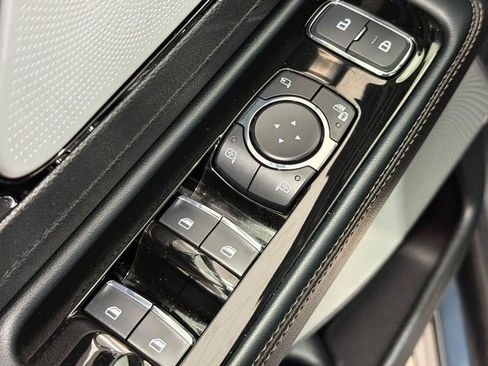 Used 2025 Lincoln Aviator Reserve w/ Equipment Group 201A image 21