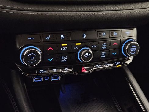 Used 2021 Dodge Durango Citadel RWD image 15