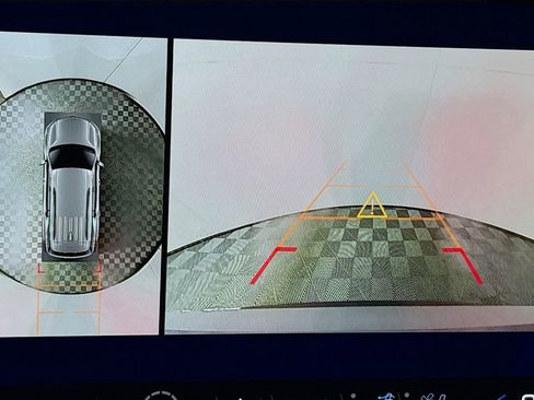 New 2026 Chevrolet Traverse High Country image 14