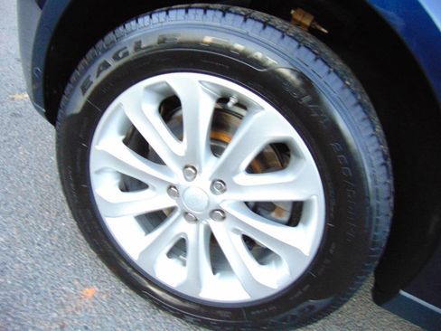 Used 2017 Land Rover Range Rover HSE image 58