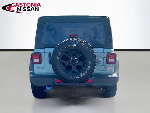 Used 2023 Jeep Wrangler Unlimited w/ Cold Weather Group AWD/4WD image 7