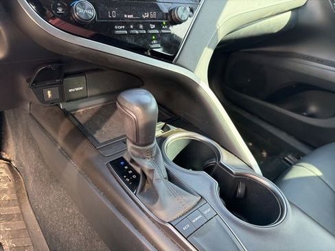 Used 2023 Toyota Camry SE FWD image 22