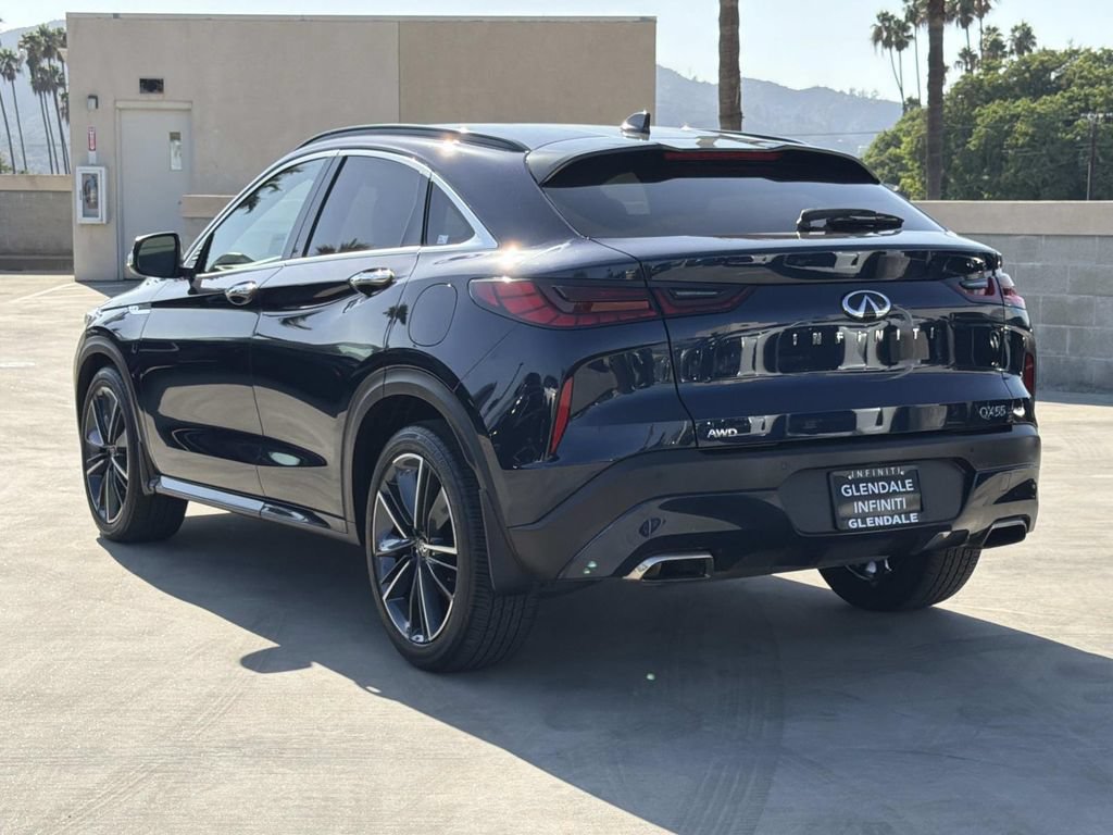 Certified 2025 INFINITI QX55 Luxe w/ Cargo Package AWD/4WD image 4