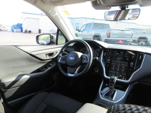 Used 2023 Subaru Outback Premium AWD/4WD image 23