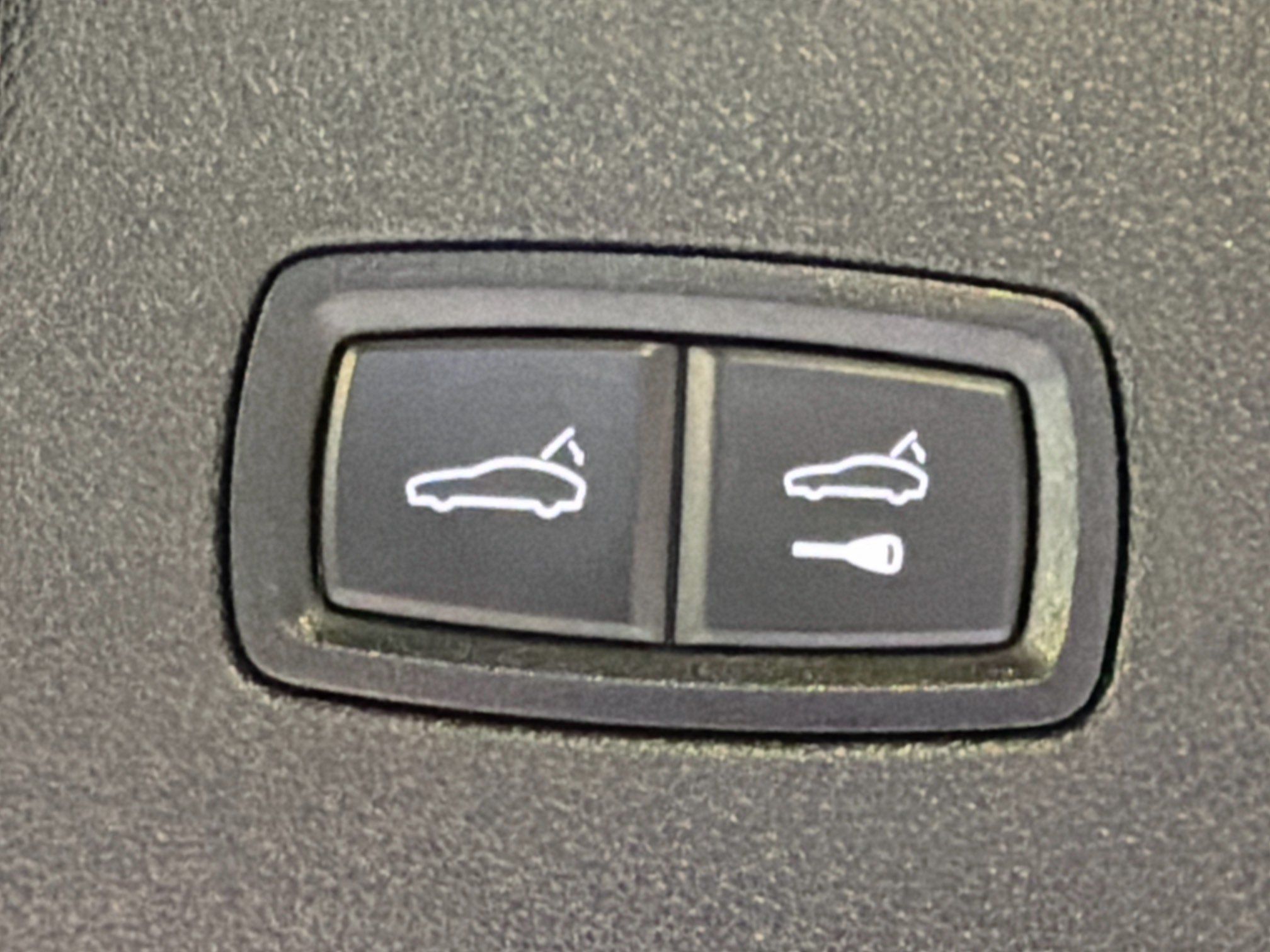 Certified 2020 Porsche Cayenne AWD/4WD image 14