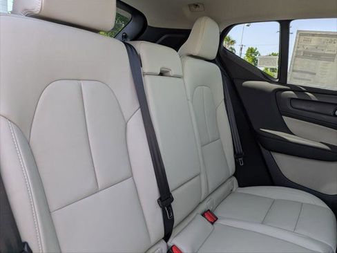 New 2026 Volvo XC40 B5 Plus w/ Protection Package Premier AWD/4WD image 13