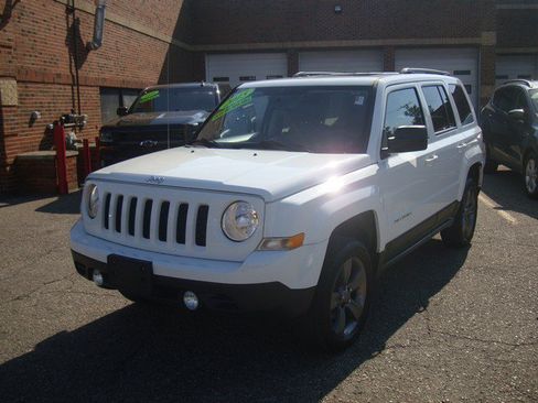 Used 2015 Jeep Patriot High Altitude AWD/4WD image 1