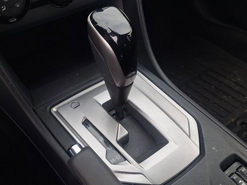 Used 2019 Subaru Crosstrek 2.0i Premium w/ Eyesight System image 13