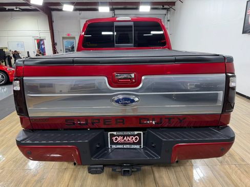 Used 2015 Ford F250 Platinum w/ Platinum Package AWD/4WD image 7