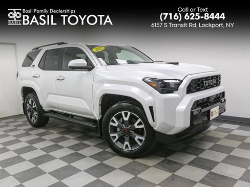 Used 2025 Toyota 4Runner TRD Sport Premium image 1