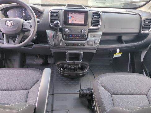 New 2025 RAM ProMaster 2500 w/ Quick Order Package 22G SLT image 20