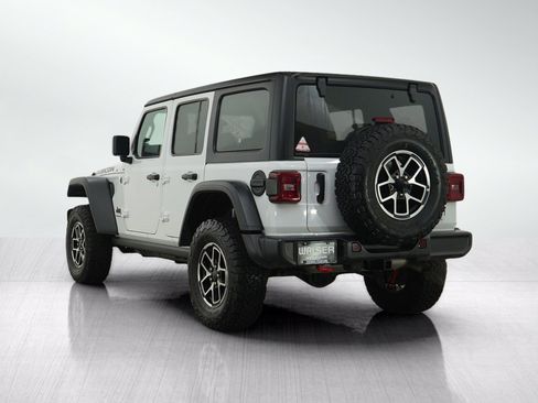 Used 2026 Jeep Wrangler Unlimited Rubicon AWD/4WD image 4