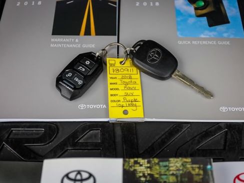 Used 2018 Toyota RAV4 LE w/ All Weather Liner Package AWD/4WD image 65