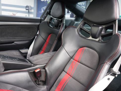 Used 2018 Porsche 911 GT3 RWD image 25