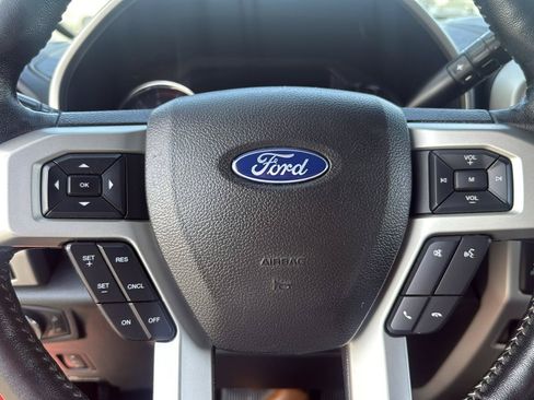 Used 2019 Ford F350 Lariat w/ Lariat Ultimate Package AWD/4WD image 15