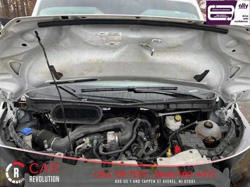 Used 2021 Ford Transit 250 148 High Roof Extended image 3